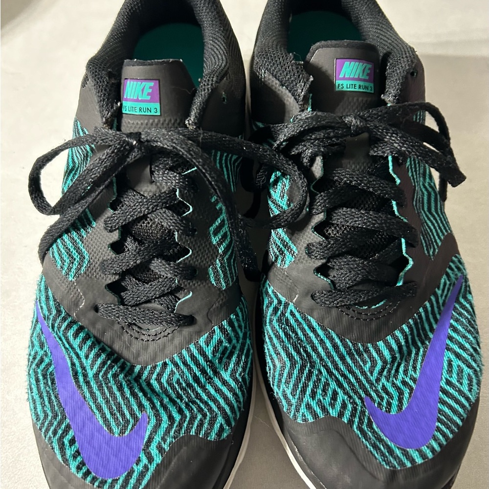 Nike FS Lite Run 3
